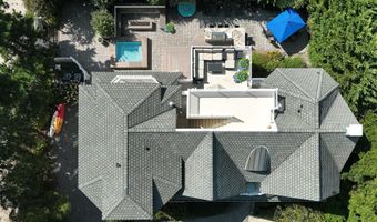 420 Nelson Ave, Beach Haven, NJ 08008