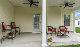 31 Twilight Dr, Barnegat, NJ 08005