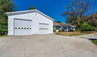 3381 Alexander Rd, Atwater, OH 44201