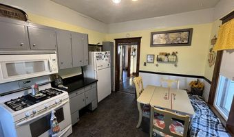 623 N 2nd St, Aberdeen, SD 57401