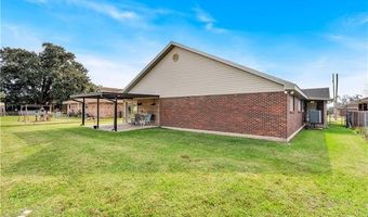 111 NU St, Belle Chasse, LA 70037