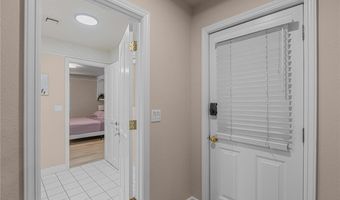 7471 Darby Ave, Las Vegas, NV 89117