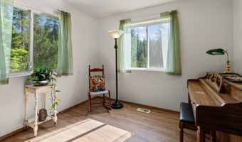 1385 Echo Lake Rd, Bigfork, MT 59911