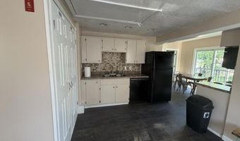 130 Thornton Rd, Bangor, ME 04401