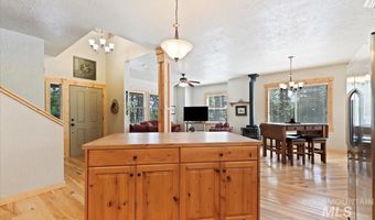 23 Waterline Ln, Cascade, ID 83611