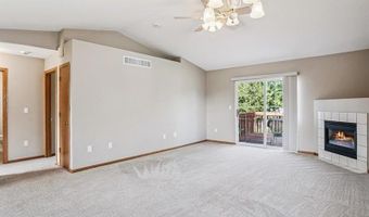 667 Andy Ct, North Liberty, IA 52317