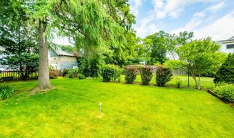 87 Hollywood Ave, Albany, NY 12208