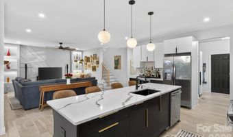 1608 Chippendale Rd, Charlotte, NC 28205