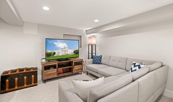 613 LONGFELLOW St NW, Washington, DC 20011