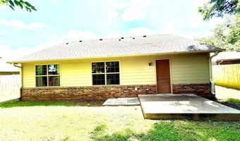 923 N Summer Tree Dr, Ada, OK 74820
