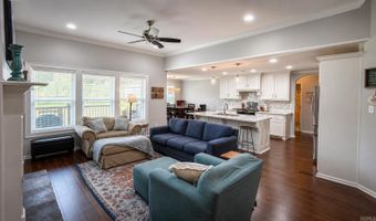 8313 Sapphire Dr, Alexander, AR 72002