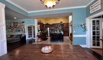 201 Eighth St, Adel, GA 31620