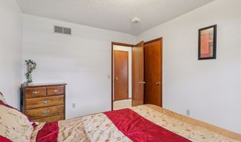 1505 S 14th St, Adel, IA 50003