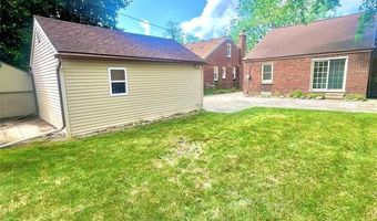 15553 Harrison Ave, Allen Park, MI 48101