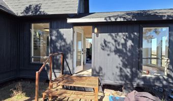 8200 W Rolling Ridge Rd, Ash Fork, AZ 86320