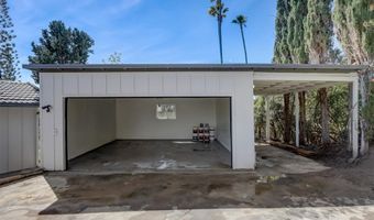 2204 Rockhoff Rd, Escondido, CA 92026