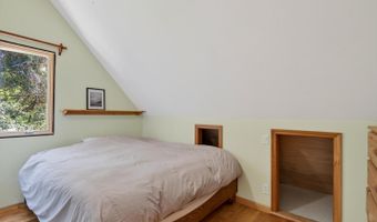 925 Old Farm Ln, Aptos, CA 95003