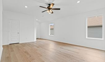 8072 Chesapeake Trl, Bauxite, AR 72011