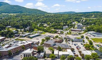 126 North St, Bennington, VT 05201