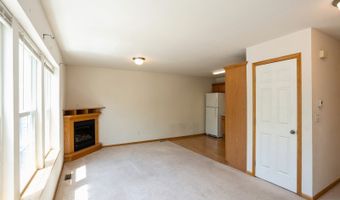 1246 SE Village View Ln, Ankeny, IA 50021