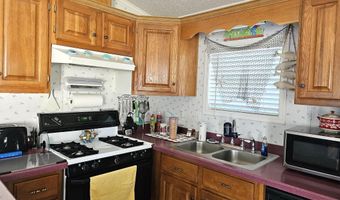 136 SALT SPRAY Dr, Berlin, MD 21811