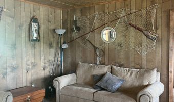 130 Private Road 8232, Annona, TX 75550