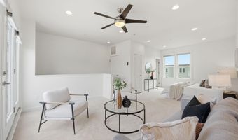 1149 S MONROE St, Arlington, VA 22204