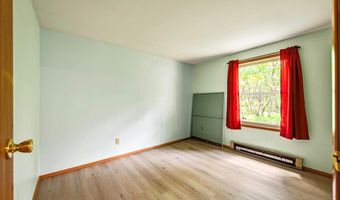 605 N Scenic Dr, Albrightsville, PA 18210