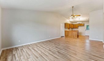 144 Riverview Dr, Anderson, MO 64831