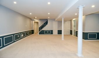 9309 REEF Ct, Alexandria, VA 22309