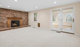 4302 ADRIENNE Dr, Alexandria, VA 22309