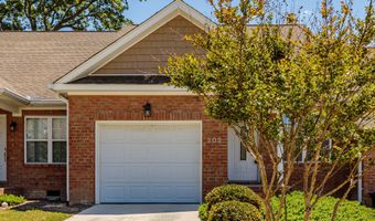 202 Clover Ct, Aberdeen, NC 28315