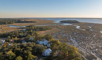 25 River Pl, Beaufort, SC 29906