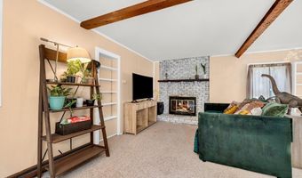 401 Petersham Rd, Athol, MA 01331