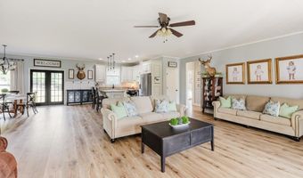 322 Wolf Creek Dr, Americus, GA 31719