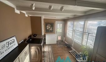 501 W Bullock Ave, Artesia, NM 88210