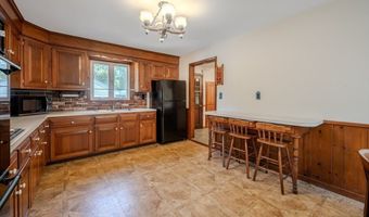 10 Primrose Rd, Billerica, MA 01821
