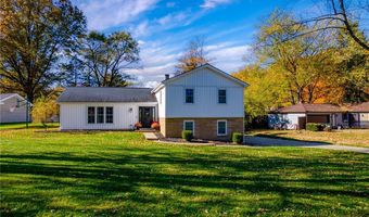 830 S Parkview Dr, Aurora, OH 44202