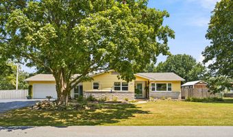 1306 Porter Ave, Aurora, MO 65605