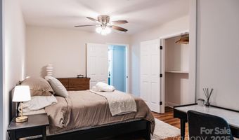 2230 Markham Ct, Charlotte, NC 28205