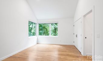190 Rumbough Pl, Asheville, NC 28806