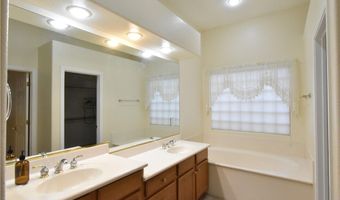 2312 Alpine Pointe Ln, Las Vegas, NV 89134
