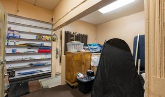 910-912 BROADWAY, Bayonne, NJ 07002