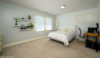305 Barbara Dr, Point Pleasant, NJ 08742