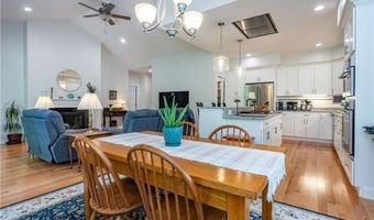 1 Hampton Rd 27, Coventry, RI 02816