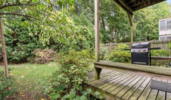 685 Myrtle Ave, Albany, NY 12208