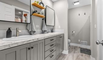 9333 Butterfly Ct, Allendale, MI 49401