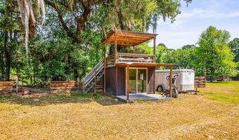 18 Quiet Cove Way, Beaufort, SC 29907