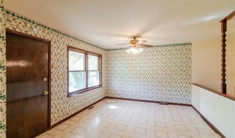 1219 Julia St, Atchison, KS 66002