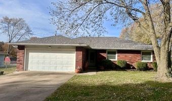 225 N Pringle Ave, Ash Grove, MO 65604